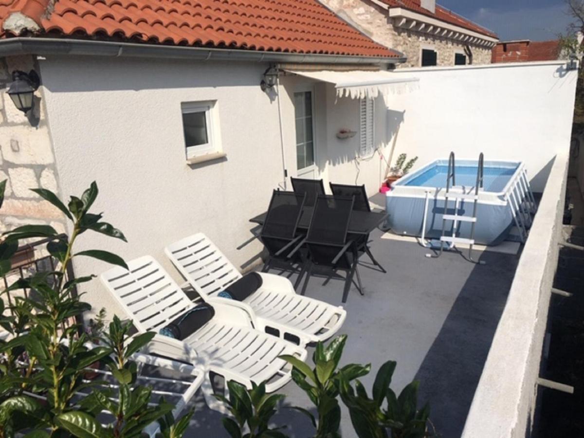 Apartment Glavica Supetar Exterior photo